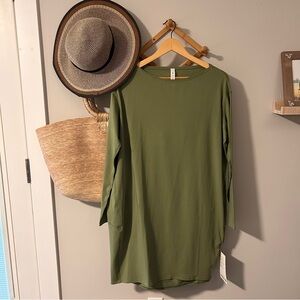 Lululemon Back In Action Long Sleeve Dress – Size 6 – Olive Green – NWT